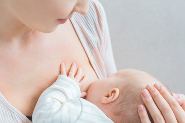 breastfeeding-childcare