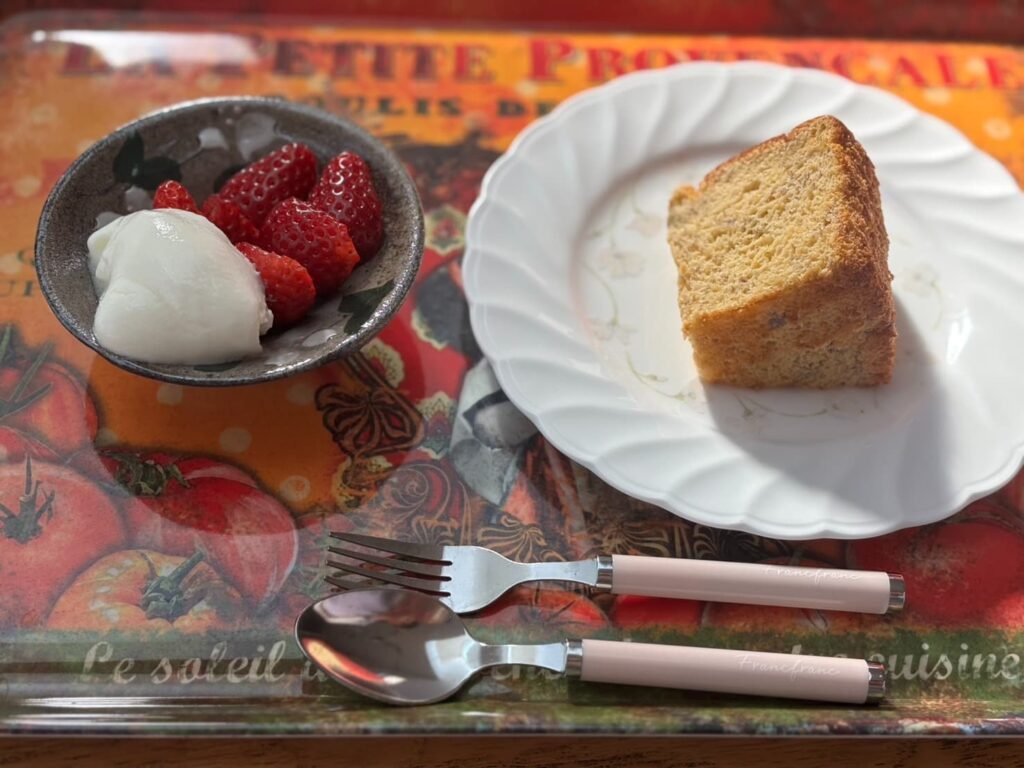 banana-chiffon-cake